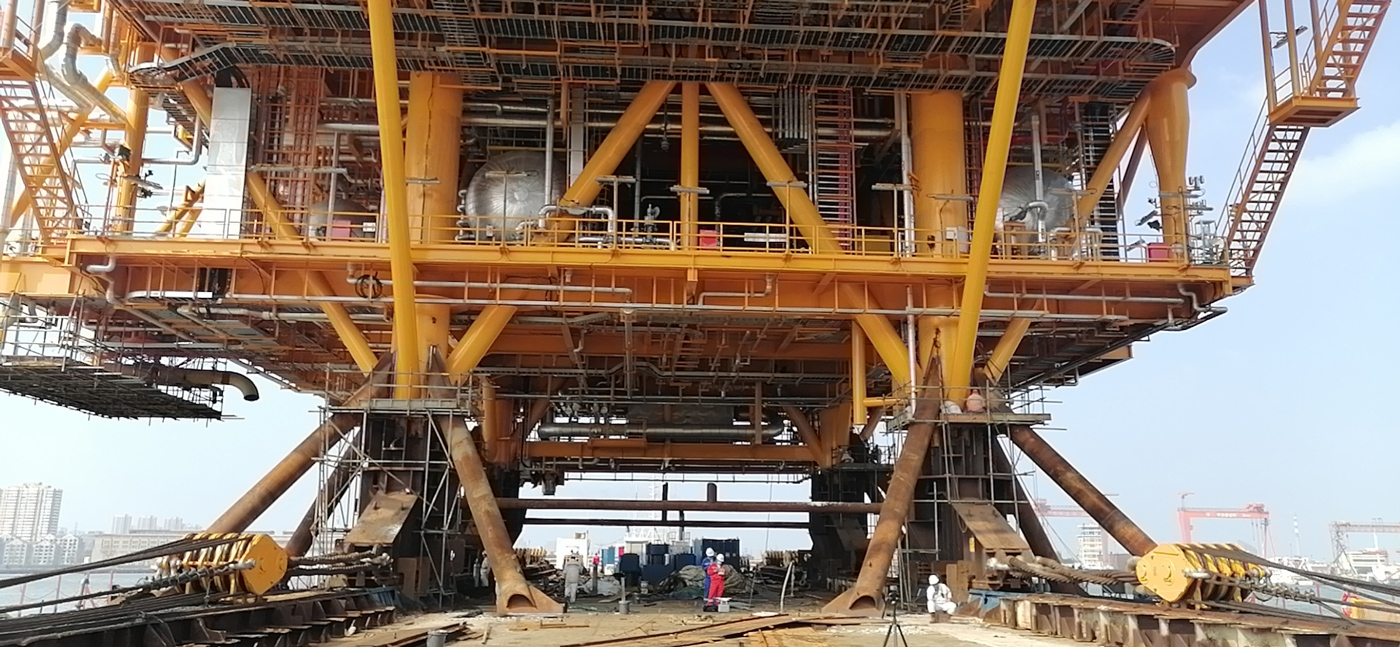 中海油钻井平台拖拉工程